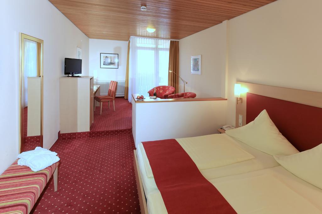 Hotel Hirschen Glottertal Zewnętrze zdjęcie